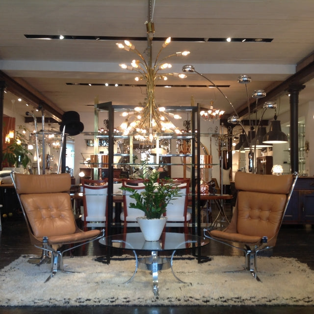 早いもの勝ち: アンティーク　スタンドライト Lloyd's Antiques 早いもの勝ち: アンティーク スタンドライト Lloyd's Antiques