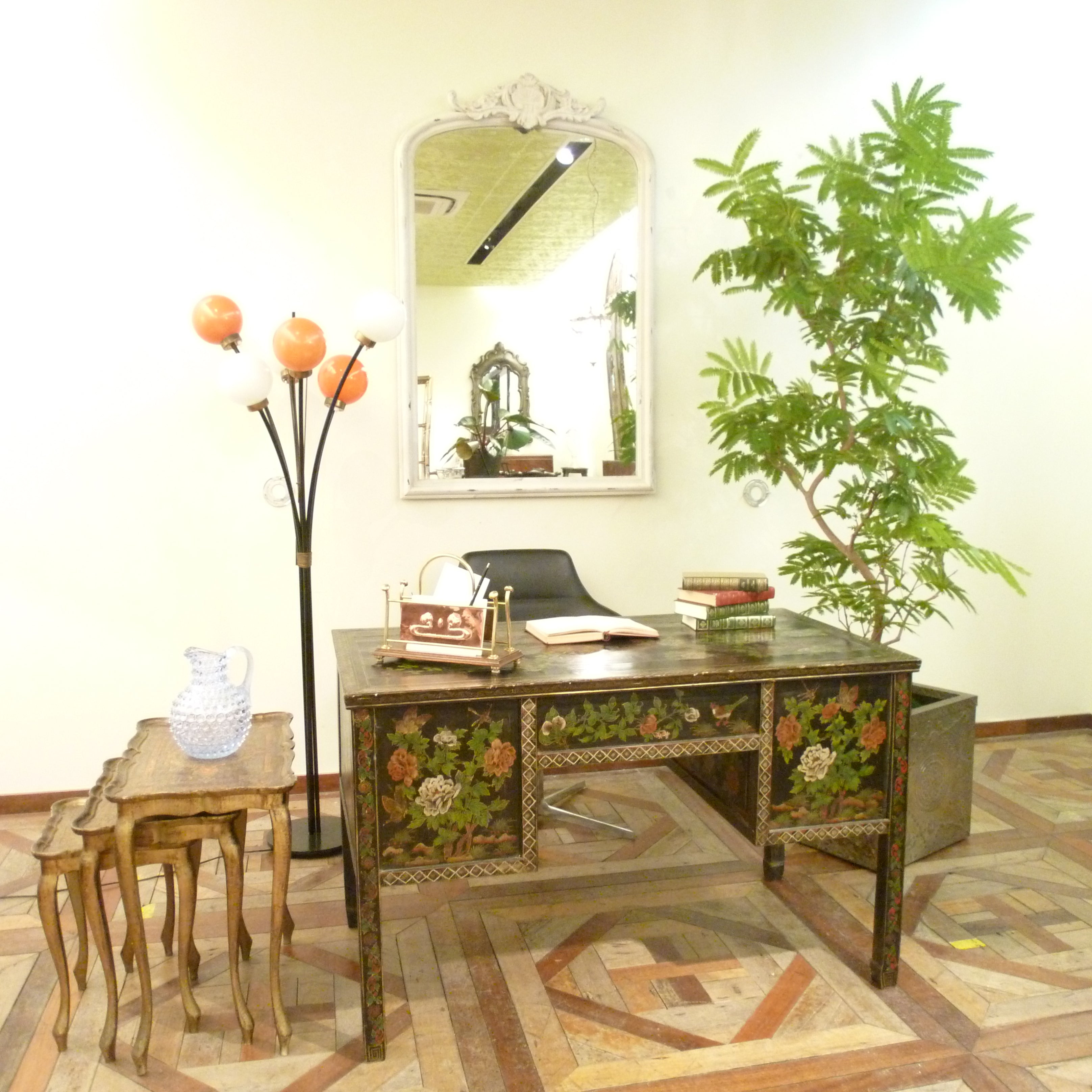 chinoiserie | ロイズ・アンティークス | ヨーロッパのアンティーク