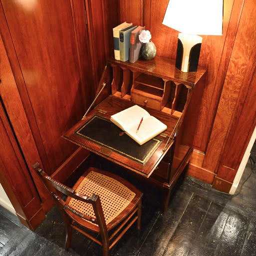 Personal Study | ロイズ・アンティークス | ヨーロッパのアンティーク