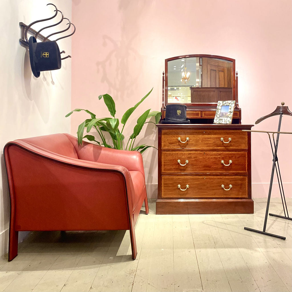 559928279189.jpg?v=1755430383