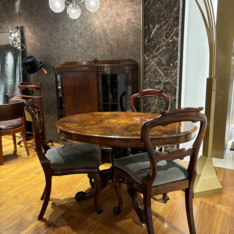 憧れのヴィクトリアンスタイル | ロイズ・アンティークス | ヨーロッパ