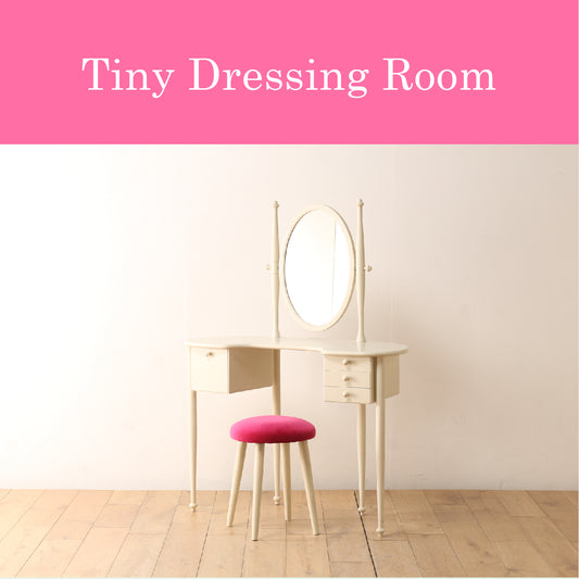 Tiny Dressinng Room