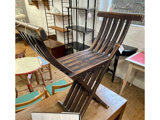 サヴォナローラスツール