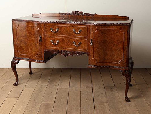 Q/Aサイドボード