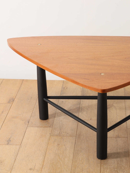 コーヒーテーブル