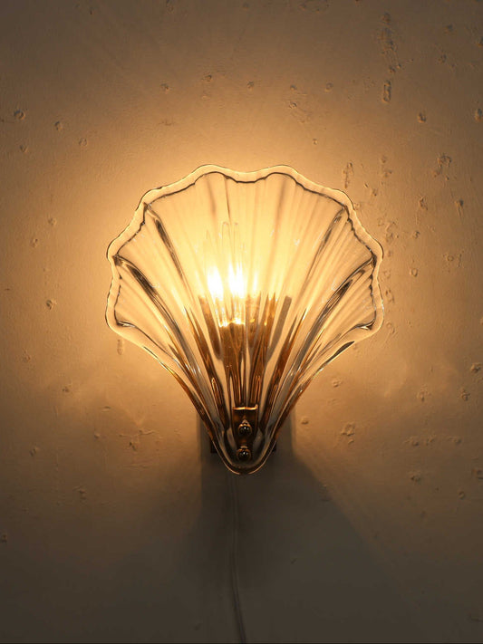 シェルウォールランプ
