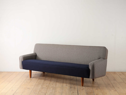 HANS J. WEGNER 3シーターソファ AP32