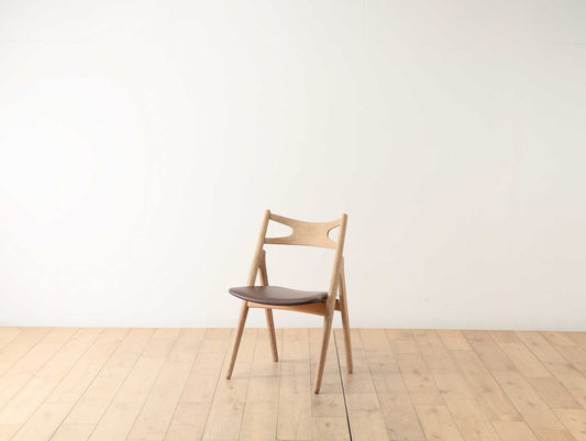 HANS J. WEGNER ダイニングチェア CH29