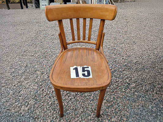 ベントウッドチェア カフェ