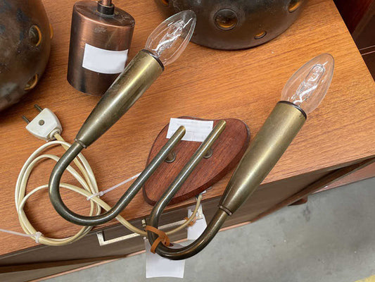 ウォールランプ