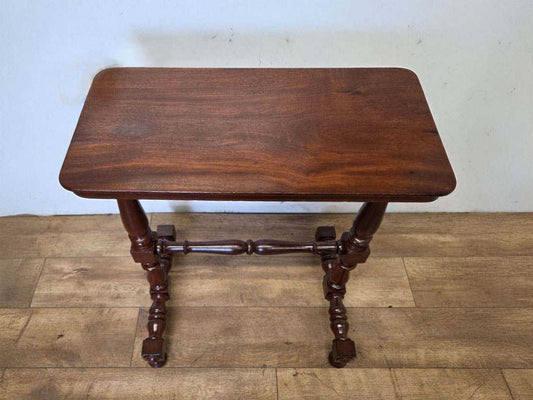 ヴィクトリアンサイドテーブル