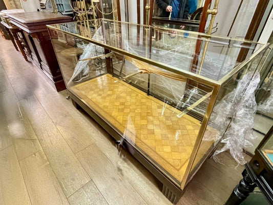 ショップカウンター