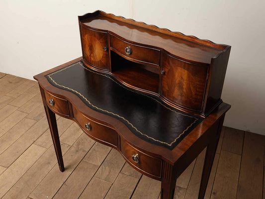 レザートップライティングデスク