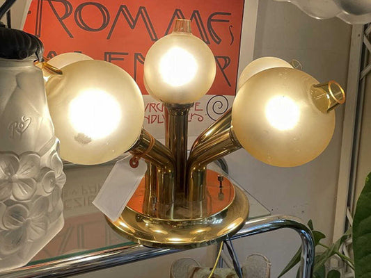 ブラステーブルランプ