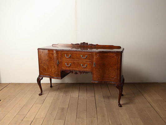 Q/Aサイドボード