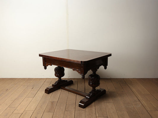 ラージドローリーフテーブル