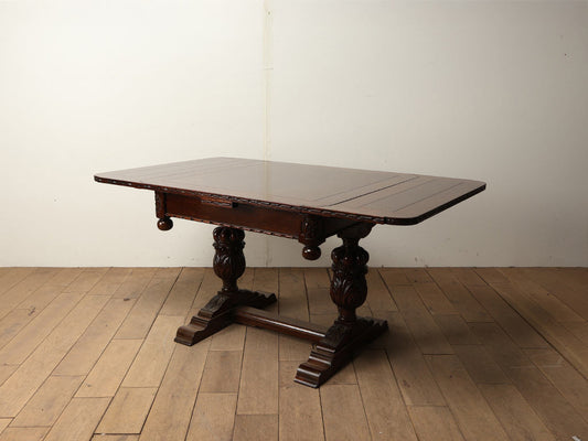 ドローリーフテーブル