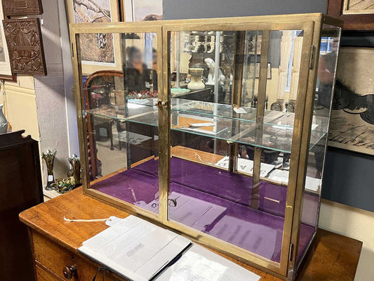 ブラスカウンタートップキャビネット