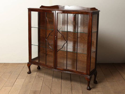 チャイナキャビネット