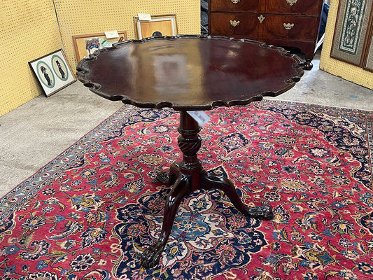 ヴィクトリアンティルトップテーブル