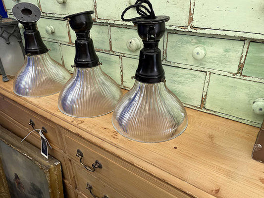 ホロフェーンシーリングランプ