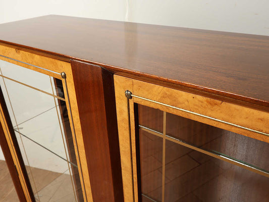 ディスプレイキャビネット