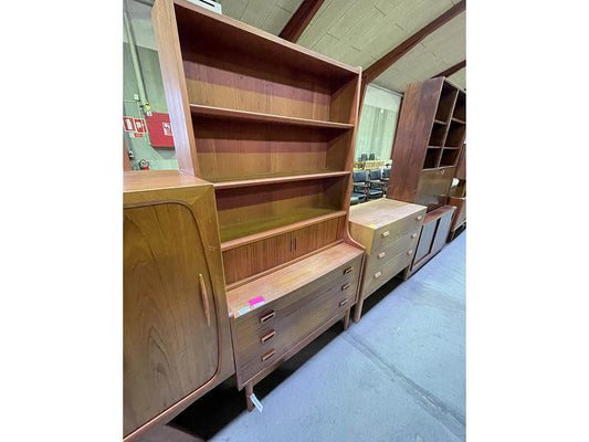 JOHANNES SORTH ブックシェルフ