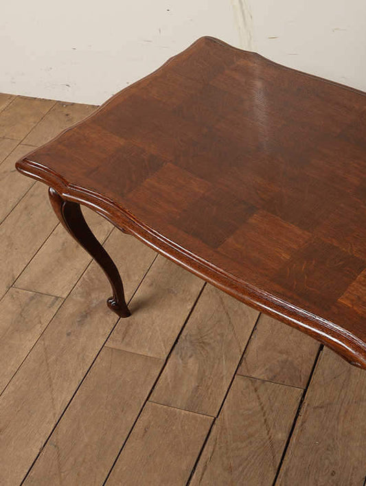 フレンチコーヒーテーブル