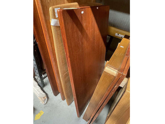 ドローリーフテーブル