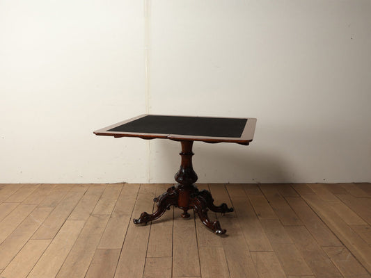 ヴィクトリアンカードテーブル