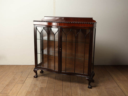 チャイナキャビネット