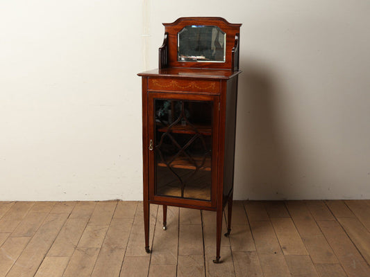 エドウォーディアンキャビネット