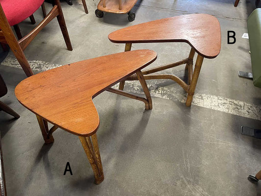 ブーメランサイドテーブル