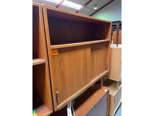 ブックシェルフ