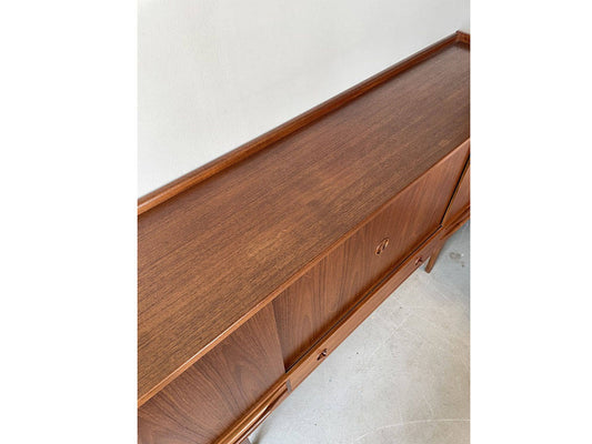 JOHANNES ANDERSEN サイドボード