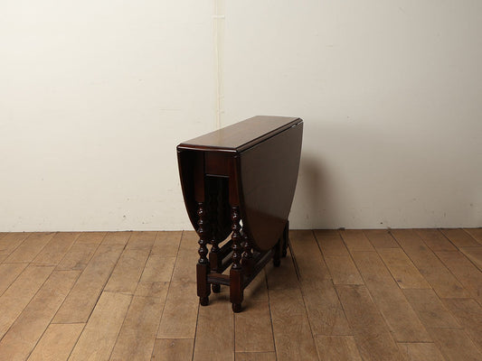 ゲートレッグテーブル