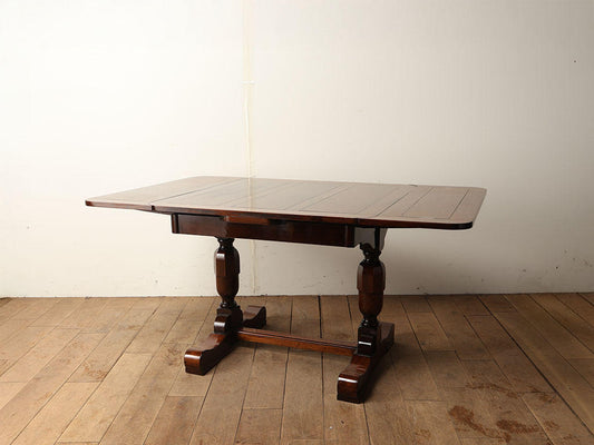 ドローリーフテーブル