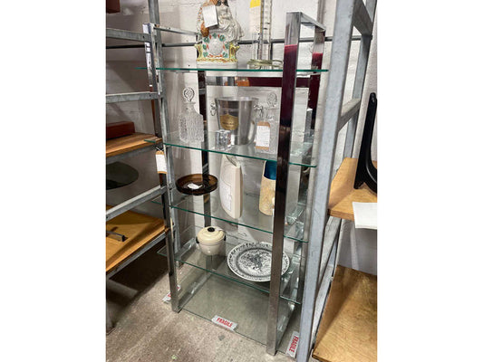 クロムシェルフ