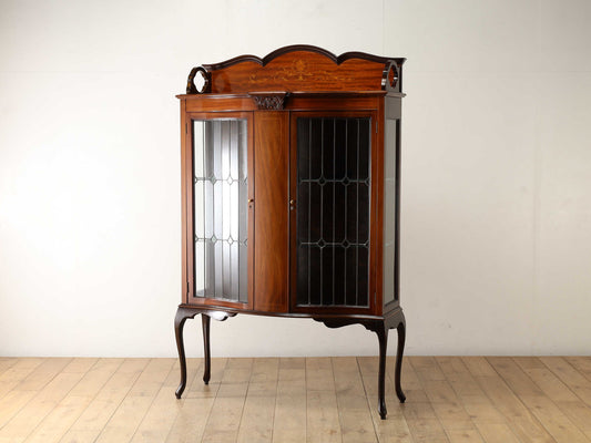 アールヌーヴォーサーペンタインキャビネット