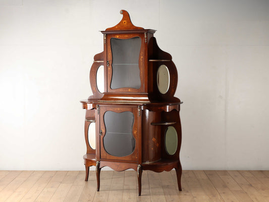 ヴィクトリアンディスプレイキャビネット