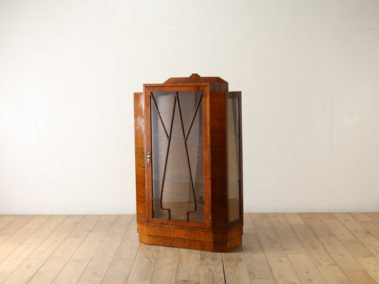 デコキャビネット