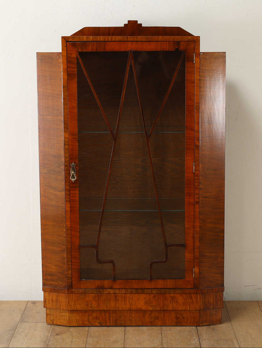 デコキャビネット