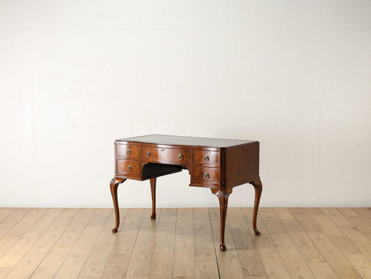 Q/Aレザートップデスク