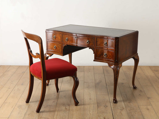 Q/Aレザートップデスク