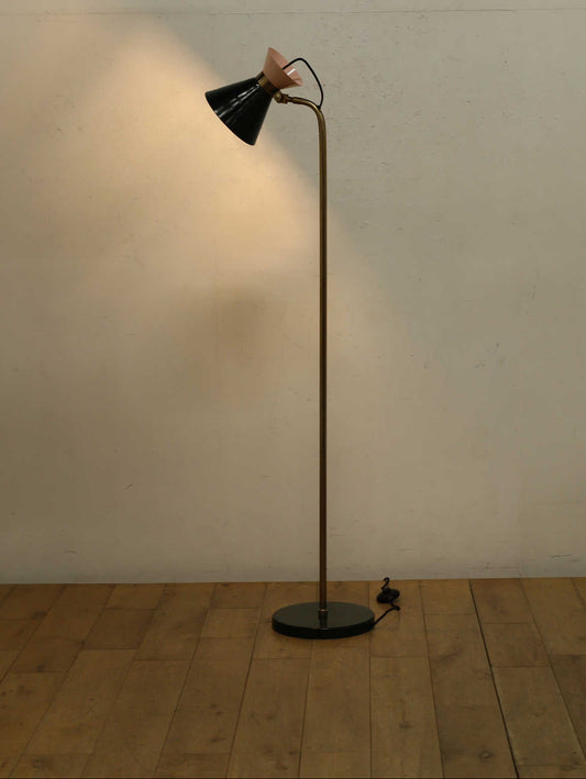 グリーンメタルフロアランプ