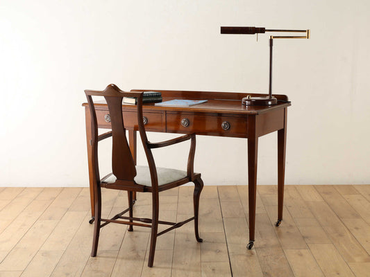 エドウォーディアンデスク