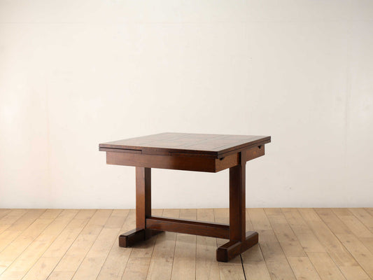 ドローリーフテーブル