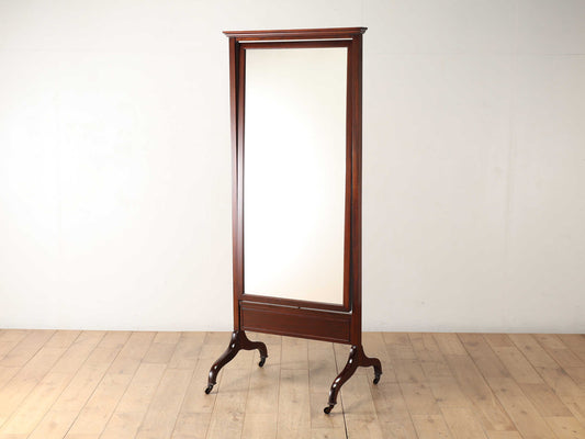 シュバルミラー