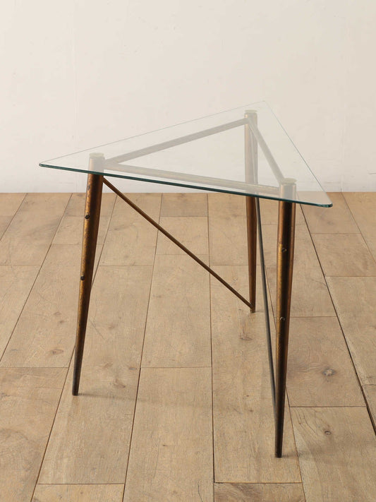 イタリアントライアングルコーヒーテーブル