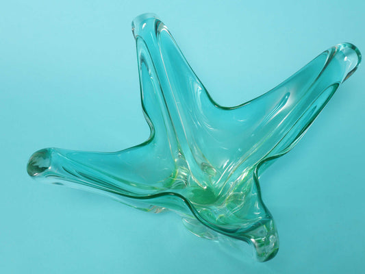 ムラノグラストレイ